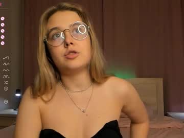 girl Latina Sex Cam with pewdieevaa