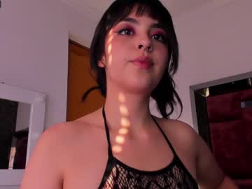 girl Latina Sex Cam with tiffanyfoxval_