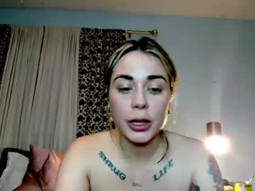 girl Latina Sex Cam with delphinedisco